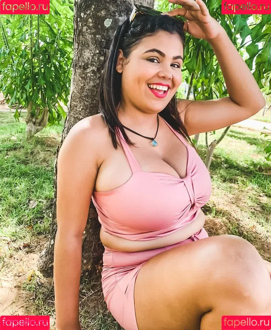 Pedra De Jade Onlyfans Photo Gallery